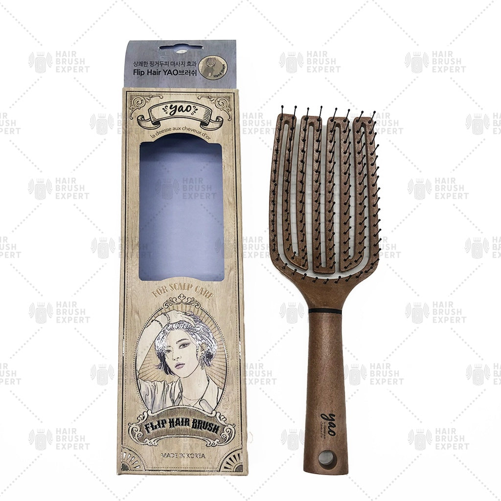 Yao Moving Flip Brush Wooden Texture (2 in 1 Volumizing for Mid to Long Hair)